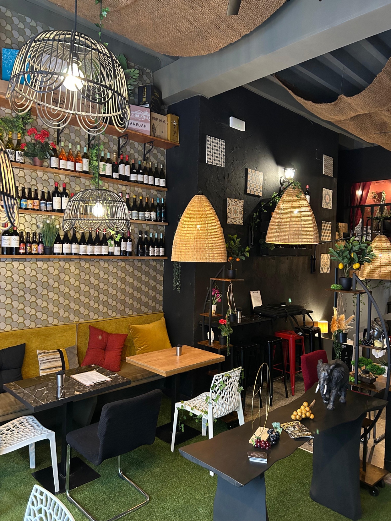 Interior de Punto de Uva en Alicante